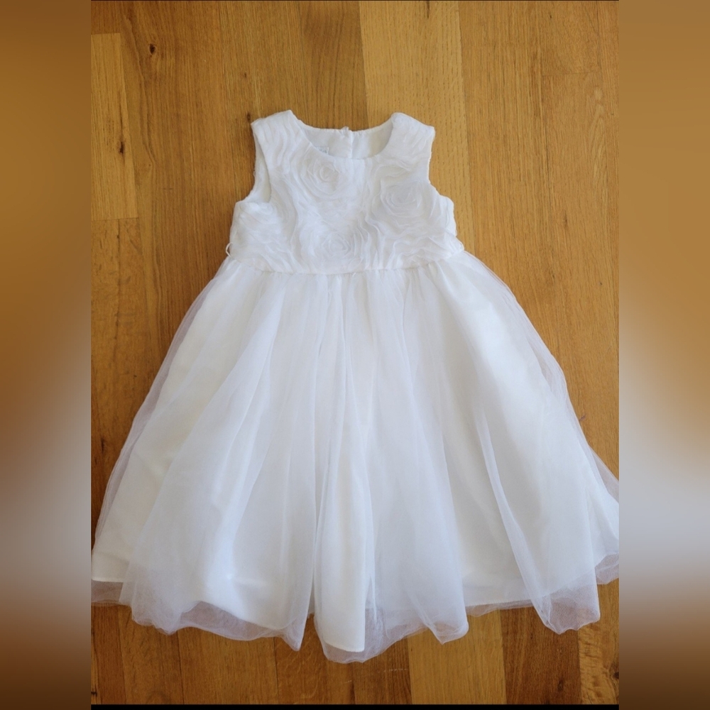Girls Size 4 White Dress